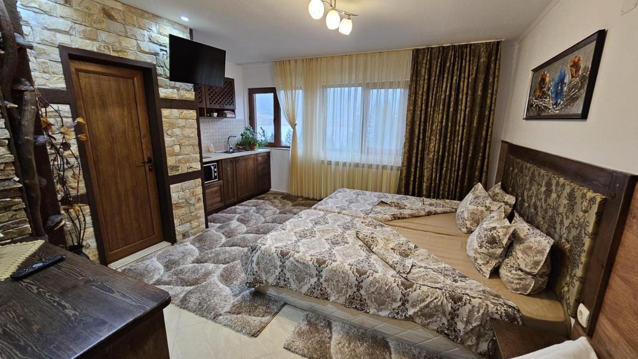 Villa Hills - Къща За Гости С Храна Orlino Eksteriør bilde