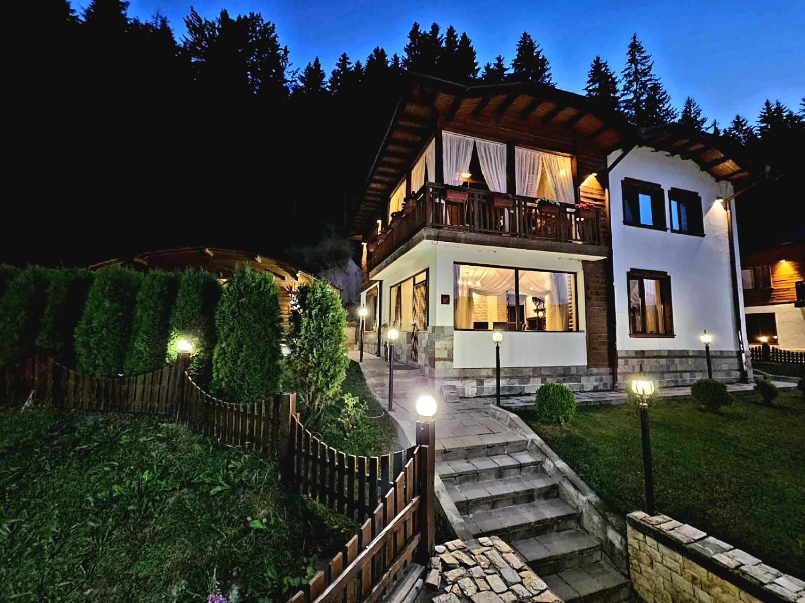 Villa Hills - Къща За Гости С Храна Orlino Eksteriør bilde
